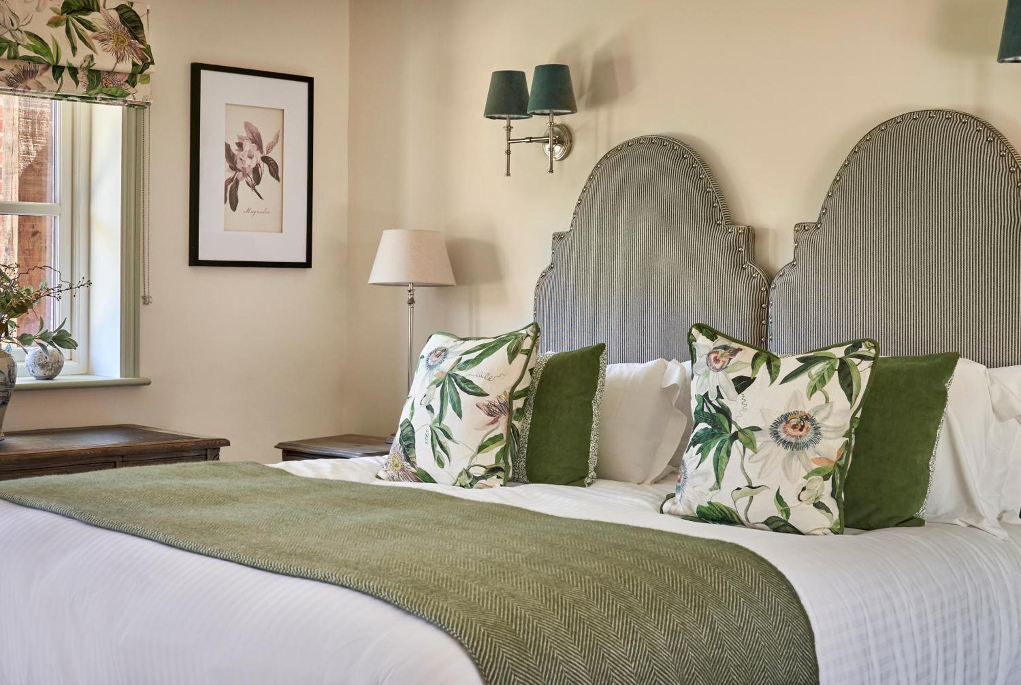 The Montagu Arms Otel Beaulieu Oda fotoğraf